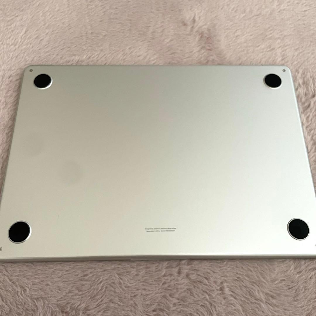 【美品】MacBook Air M2 13.6インチ　AppleCare＋