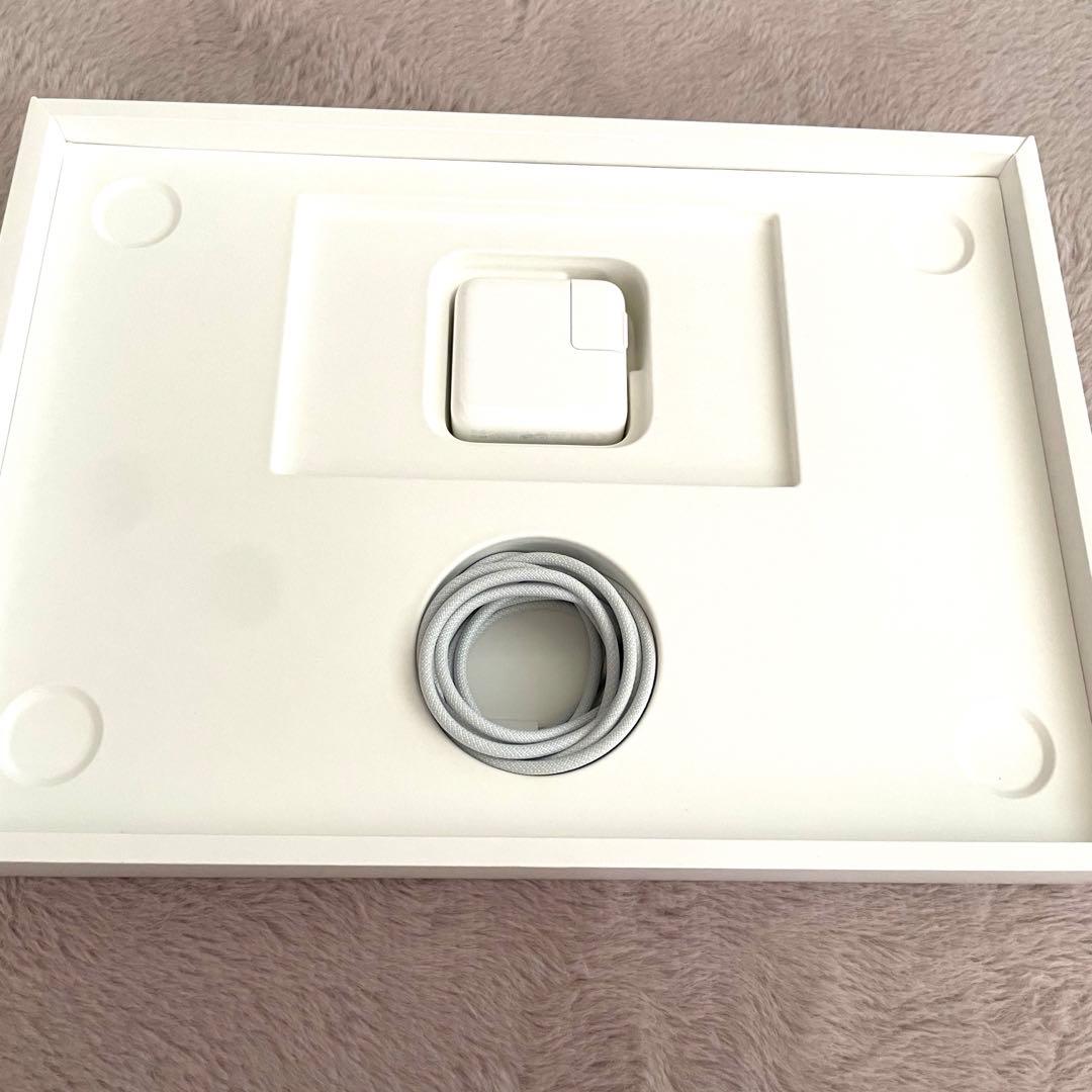 【美品】MacBook Air M2 13.6インチ　AppleCare＋