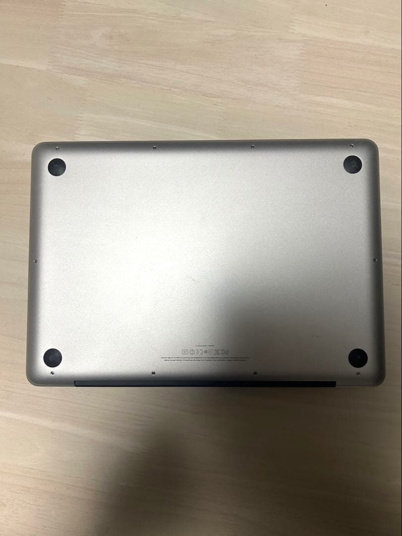 【値下げしました！ほぼ未使用/モデル要確認】MacBook Pro シルバー