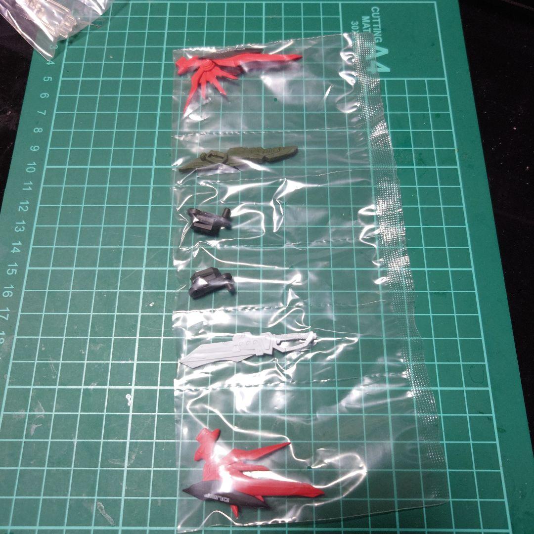 GUNDAM CONVERGEディスティニーガンダムspecⅡ＆ゼウスシルエット