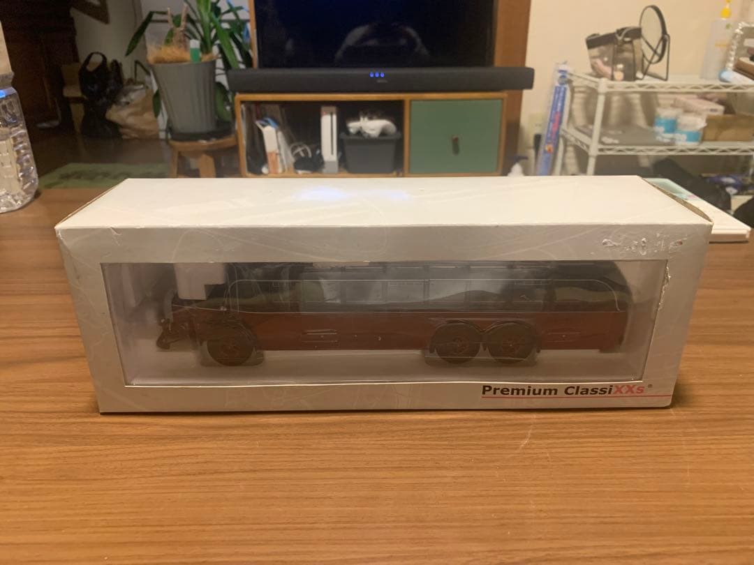 希少【プレミアムクラシックス】1/43　メルセデスベンツ O 10000 バス