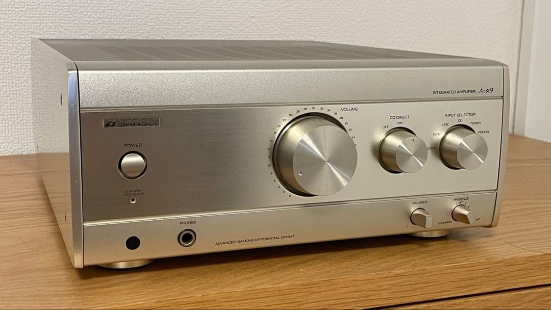 【動作品】サンスイ Sansui A-α9プリメインアンプ