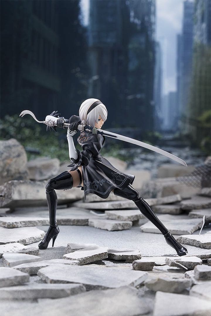 予約購入特典台座付き　figma 2B (ヨルハ二号B型) 643