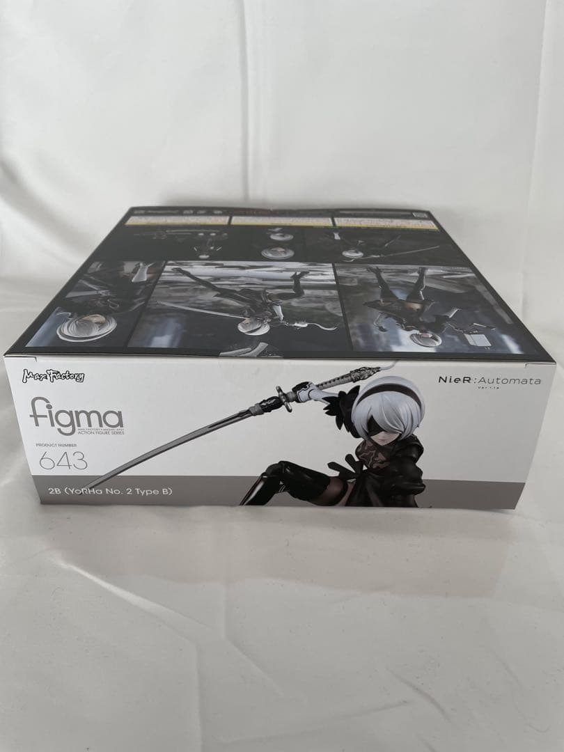 予約購入特典台座付き　figma 2B (ヨルハ二号B型) 643