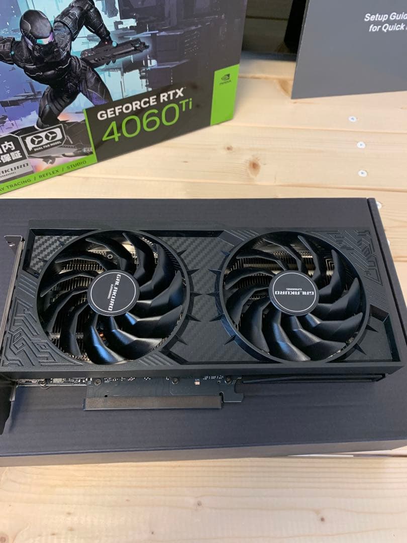GALAKURO GeForce RTX 4060 Ti 本体