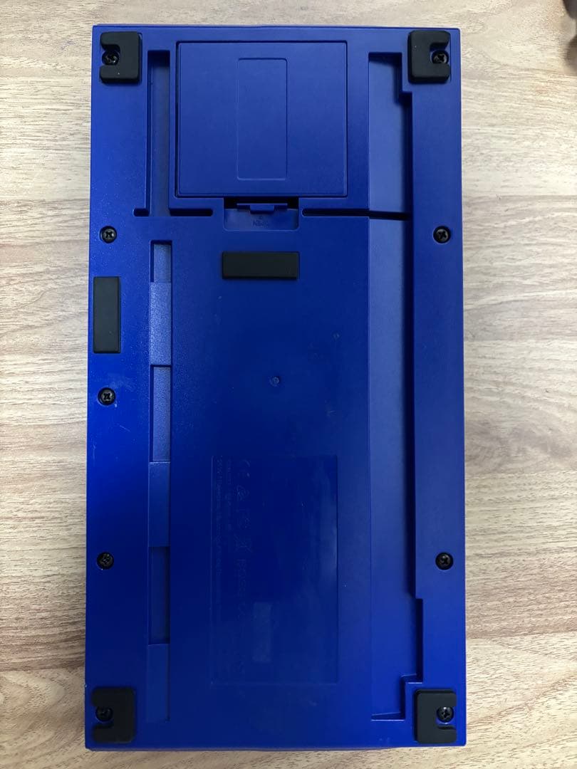 BOSSマルチエフェクターGT-1 (純正ACアダプター、GT-1の教科書付き)