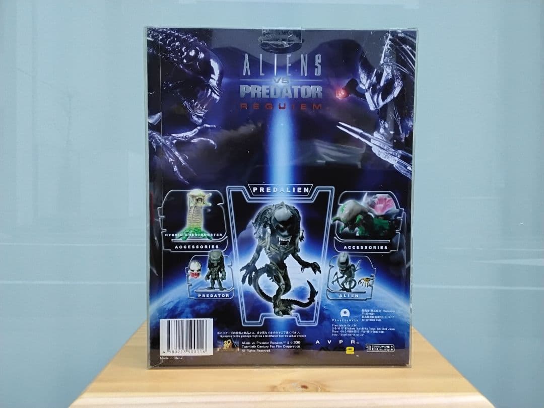 S*A様 Three-B AVPR Predalien プレデリアンフィギュア