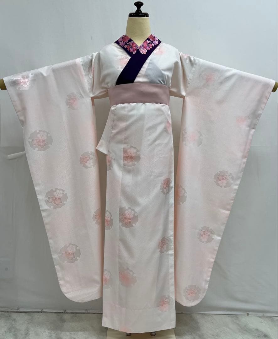 豪華総絞り　本加工　振り袖　フルセット　長襦袢　金彩　刺繍　成人式　振袖　596