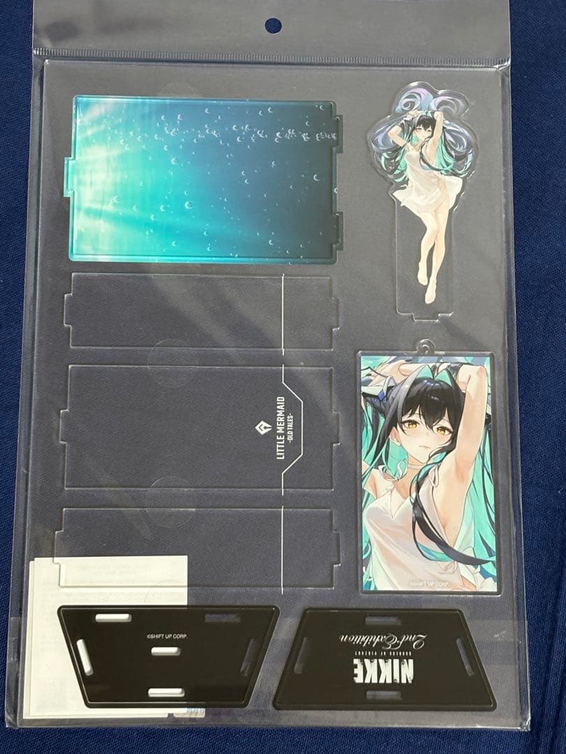 ★勝利の女神:NIKKE展 リトルマーメイド 3種セット アクスタ 社員証 等