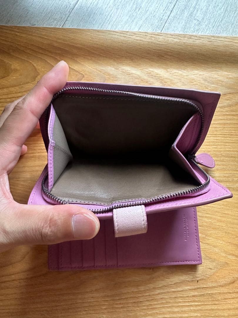 ボッテガヴェネタ　二つ折り財布　レザー