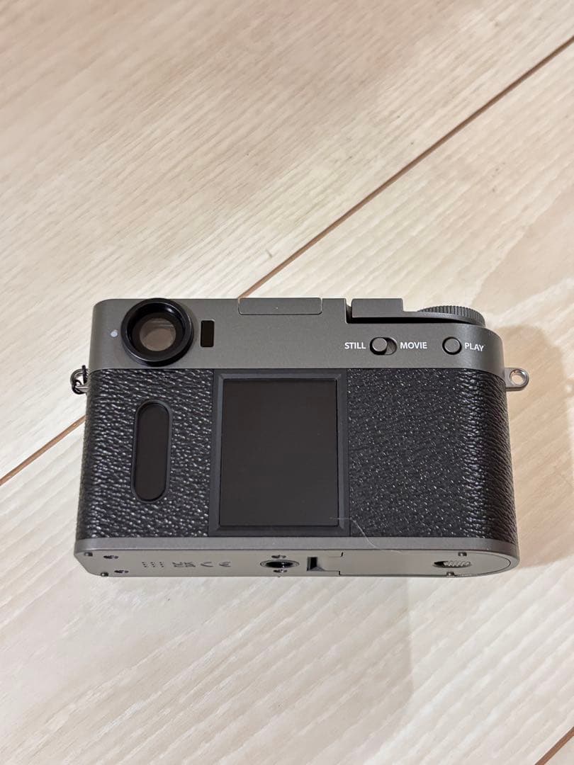 FUJIFILM X half X-HF1 カメラ　未使用　箱本体美品　保証書付