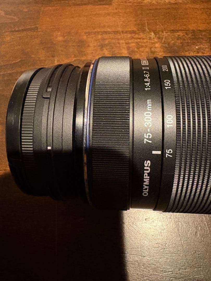レンズ(ズーム) M.ZUIKO DIGITAL ED 75-300mm F4.8-6.7 II