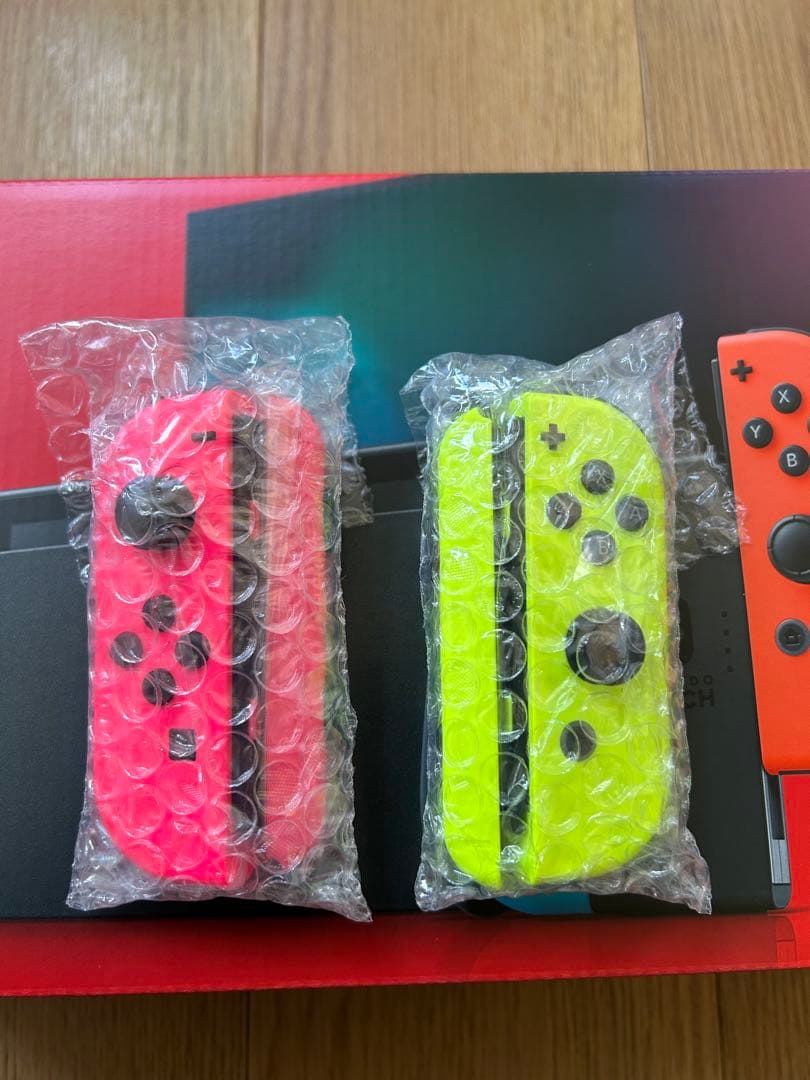 【新品同様】NintendoSwitch新モデル本体別売ジョイコン2個セット