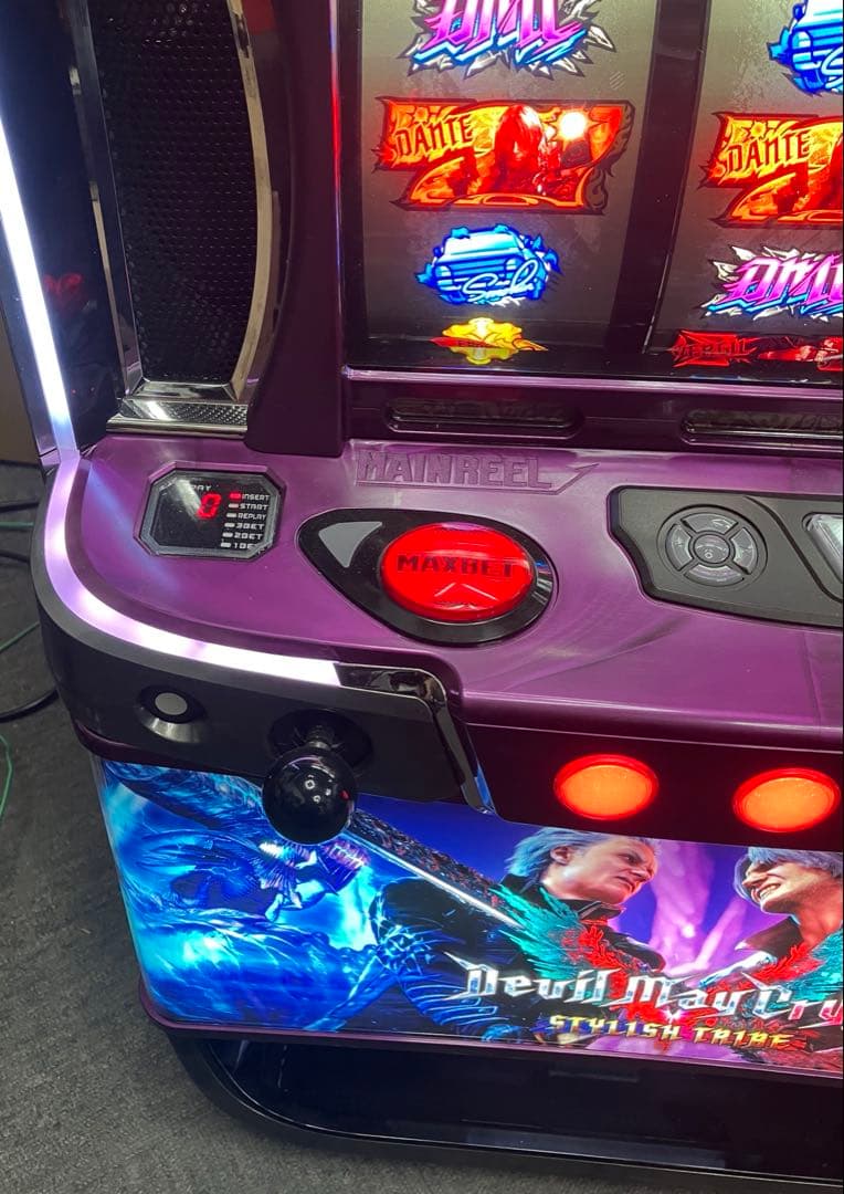 スマスロ実機 パチスロＬデビルメイクライ５ＳＴ ＸＡ 簡易ユニット付⭕️送料無料⭕️