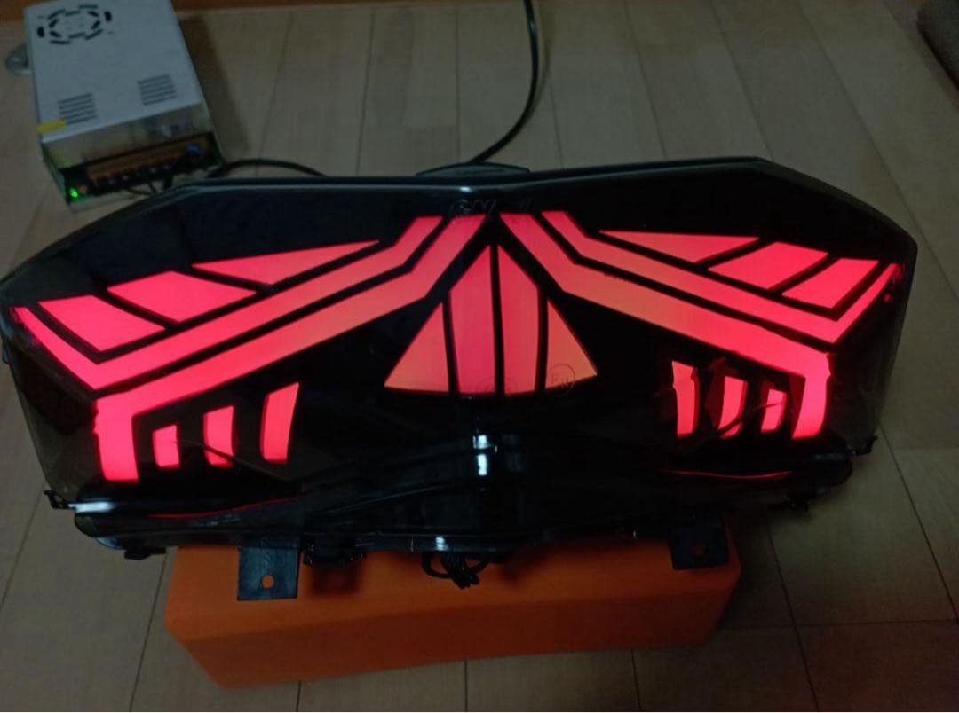 レインボーカラーシグナスXウインカーテールランプ4型sea5jsed8流れる