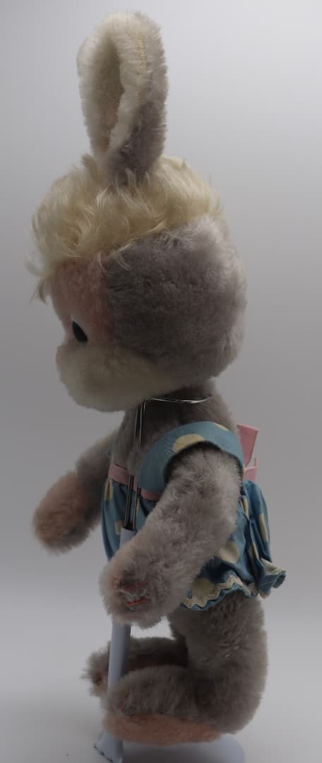 シュコー・ビゴベロ 女の子のウサギのぬいぐるみ 33cm ビンテージ品