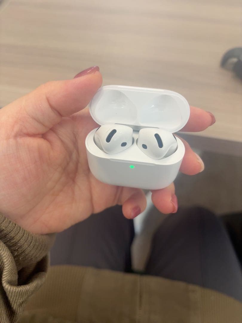 AirPods4 本体