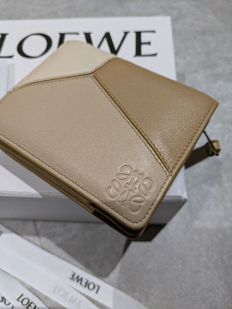 LOEWE ロエベ　パズル　コンパクトジップウォレット