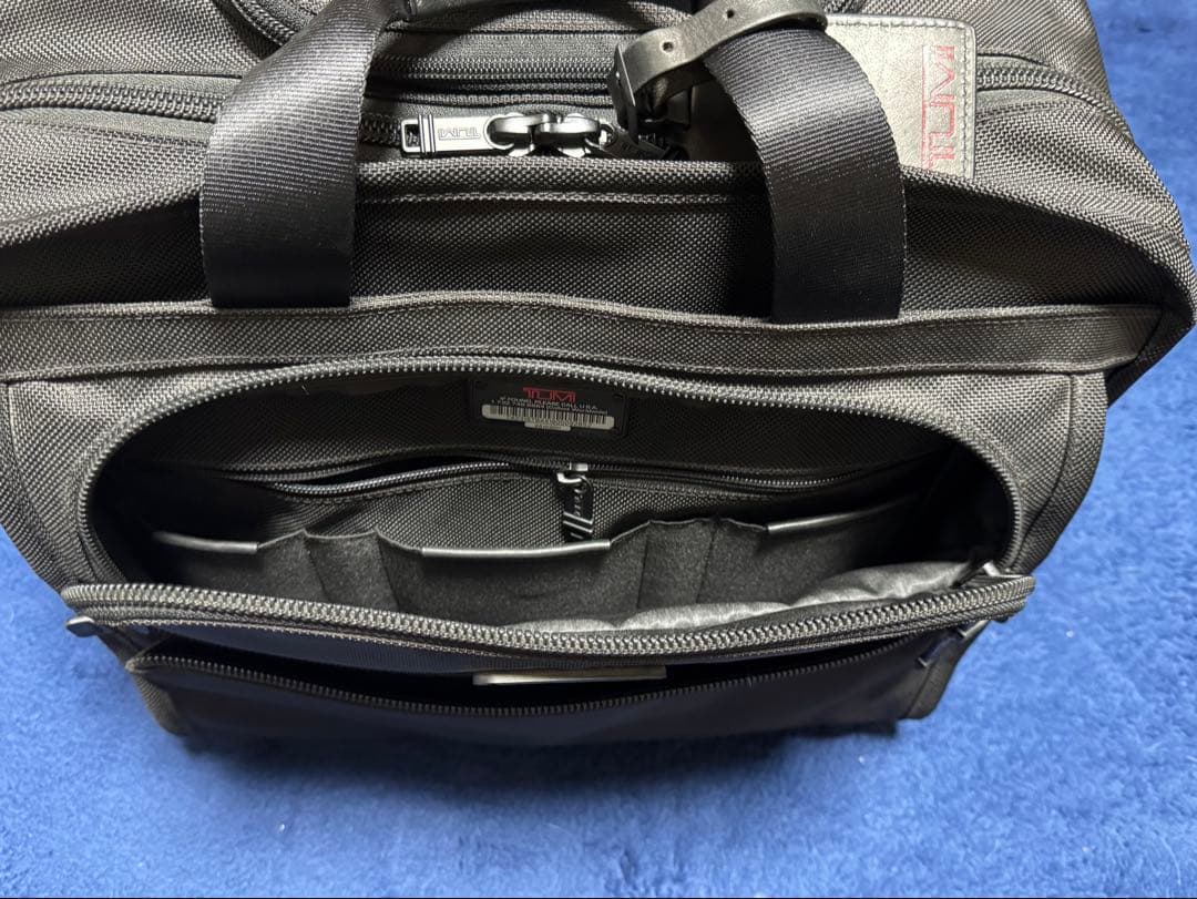 S o_1さん専用 美品　TUMI ブラック キャリーケース21602DH