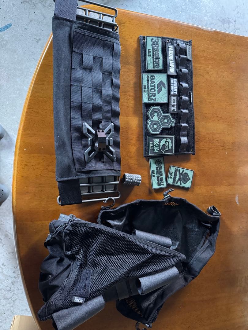 りっくa38grate トライポッドストレージ　BRUNT ワッペン　他