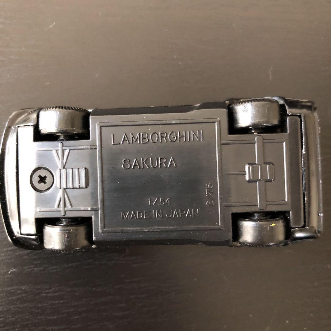 ランボルギーニイオタ　1/54スケール