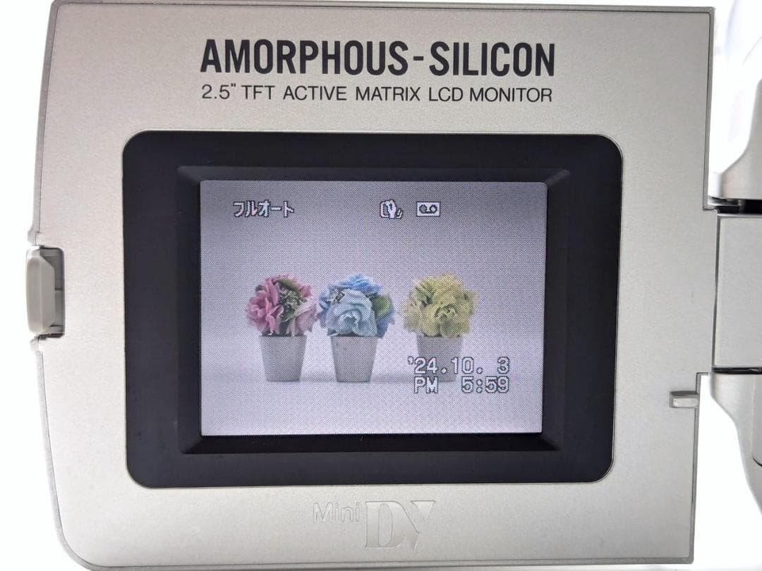 miniDVのダビングに！ Victor ビデオカメラ GR-DVF1