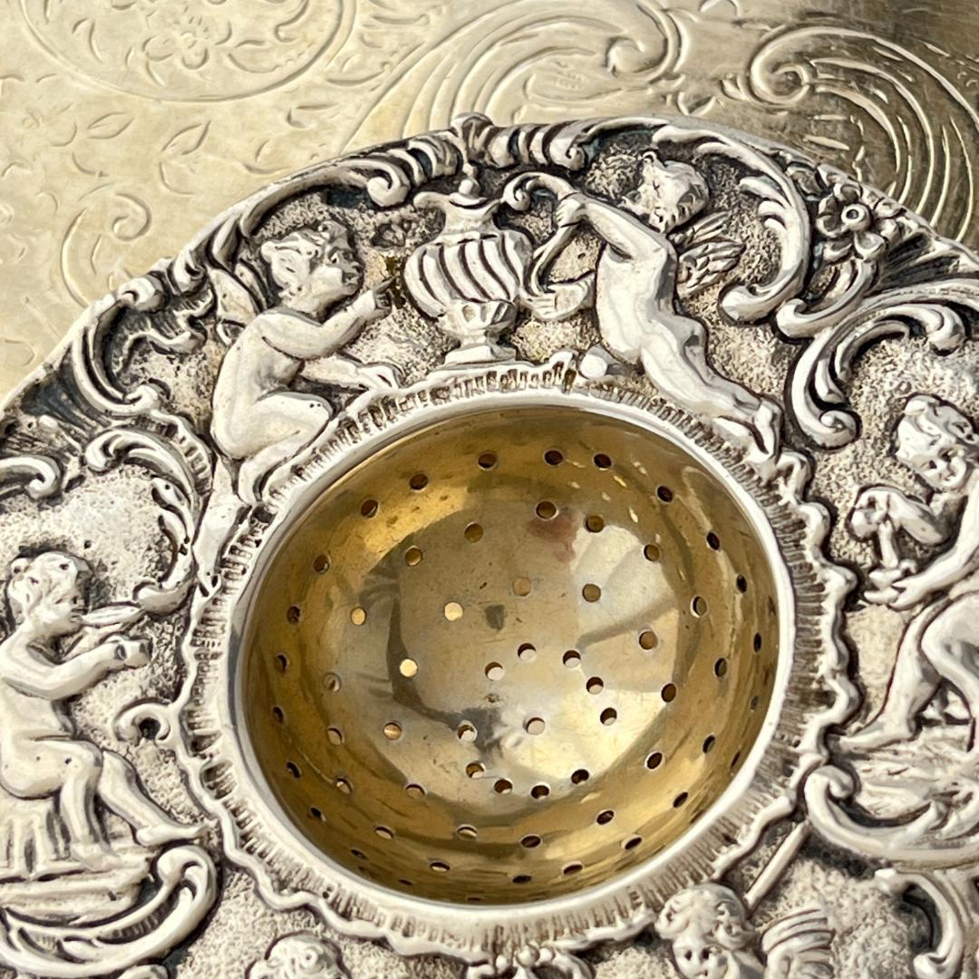 【ドイツ】 天使のティーストレナー【純銀】