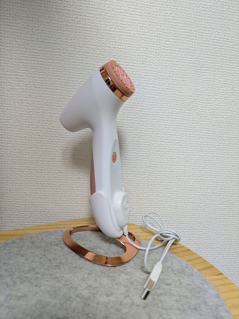 期間限定ルミスパ フェイシャルクレンジングブラシ