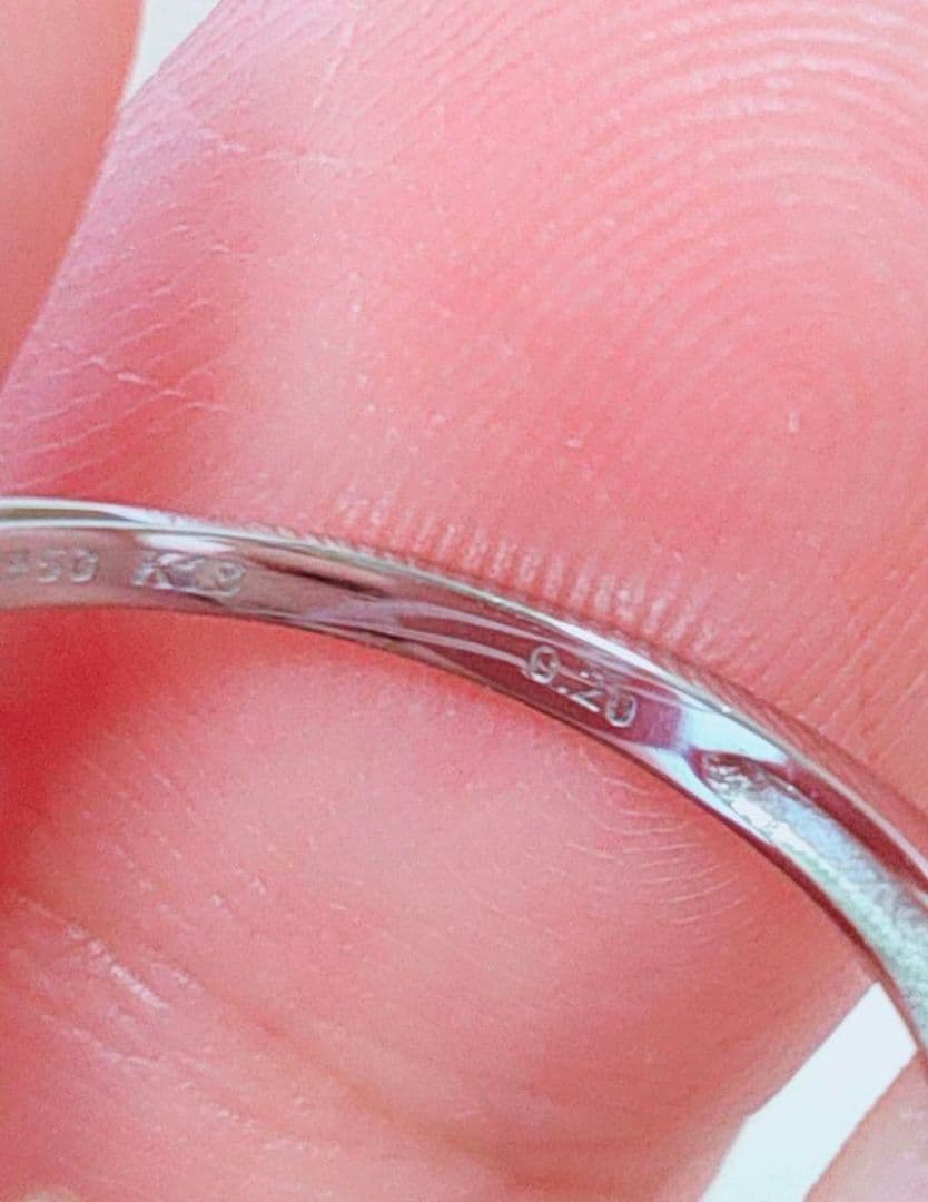 新作 未使用 k18 pt950 天然ダイヤモンド 0.20ct リング