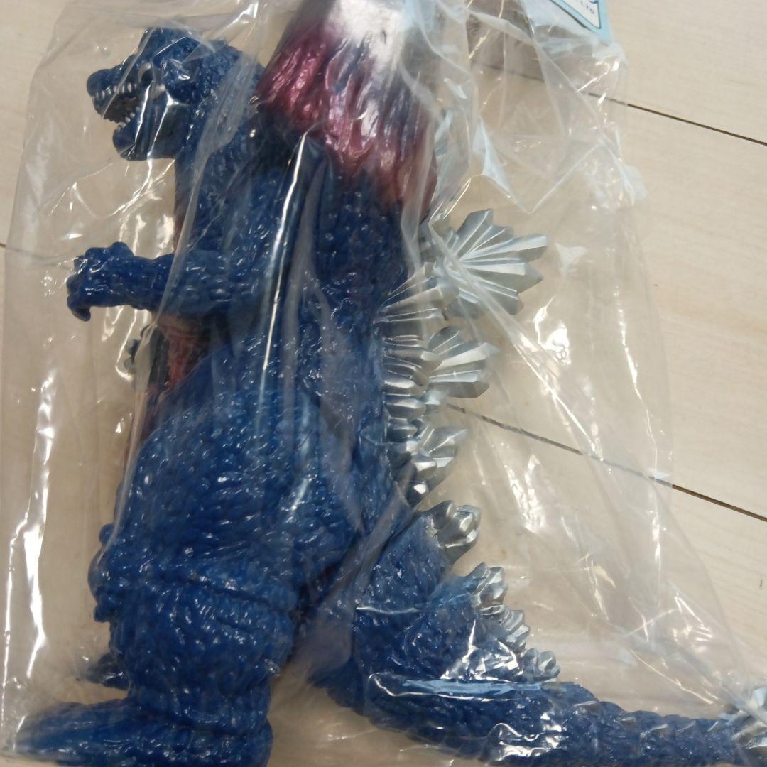 11.激レア　スペースゴジラ　2004