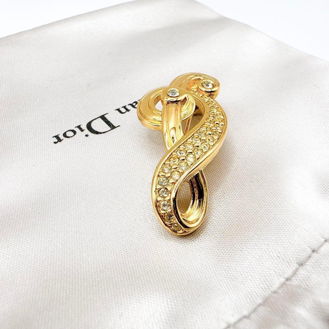 2596-4 極美品✨Dior　ブローチ　CD　ロゴ　希少　刻印