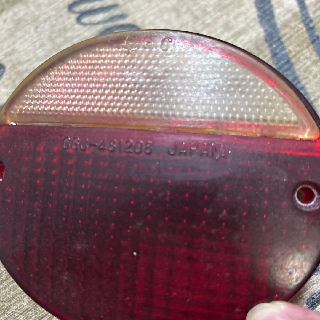 z*s様 z2 、z1 テールランプ　ヤレ仕様？