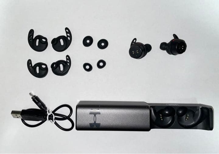 ヘッドホン UNDER ARMOUR UA SPORT WIRELESS FLASH