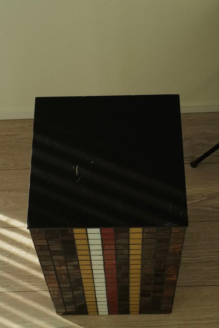 展示台 スツール