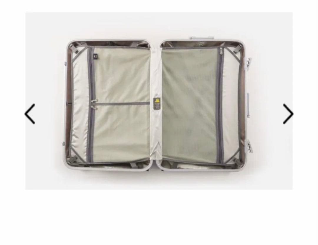 未使用スーツケース ハードキャリー 90L ホワイトカーボン TSAロック