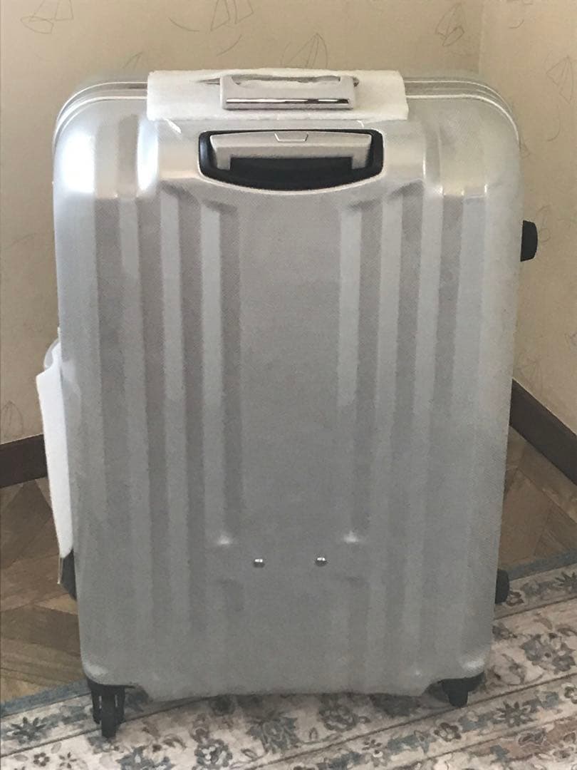 未使用スーツケース ハードキャリー 90L ホワイトカーボン TSAロック