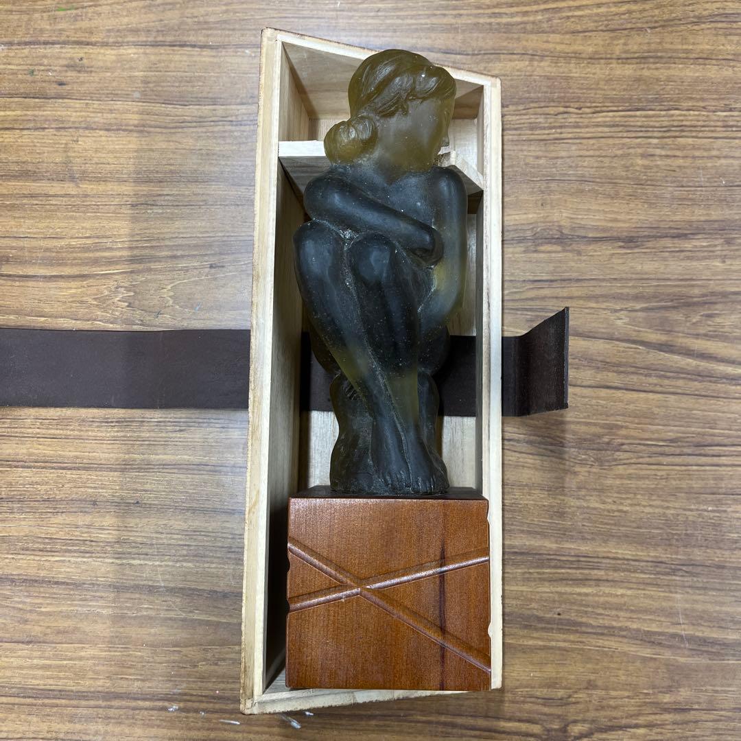 ガラス像　茂木弘行作