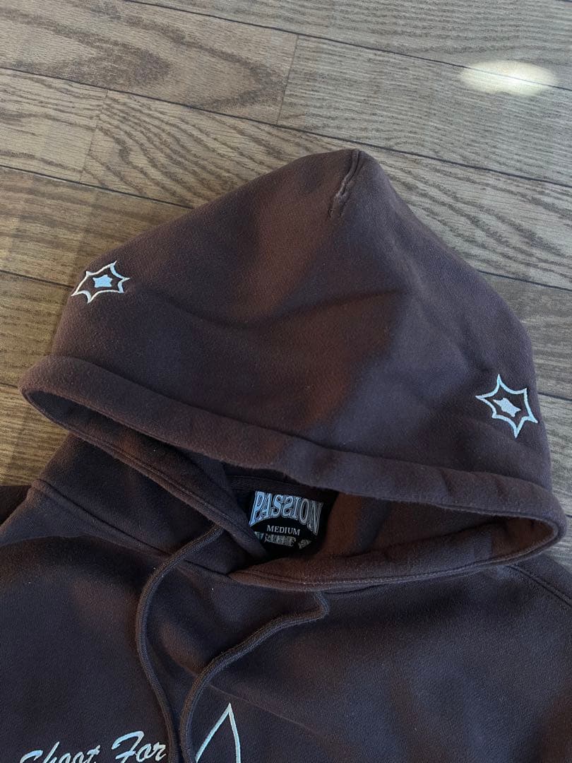 passion hoodie ほぼ新品未使用品