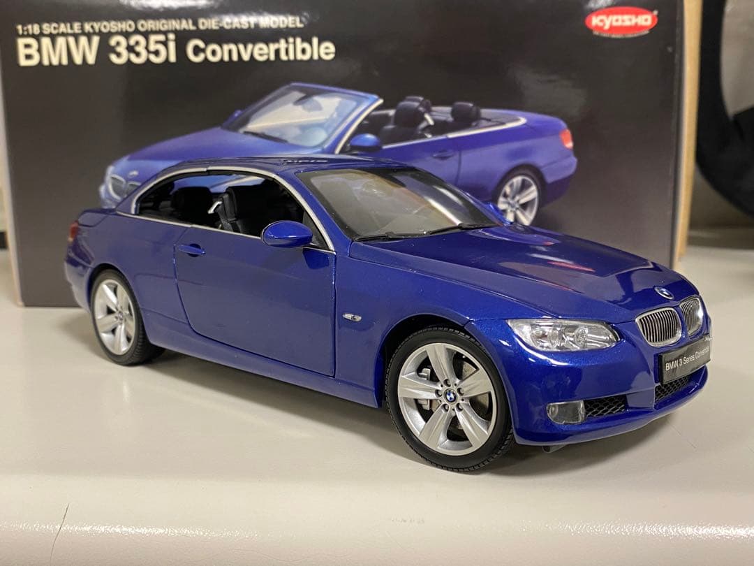 KYOSHO 1:18 BMW 335i Convertible ブルー