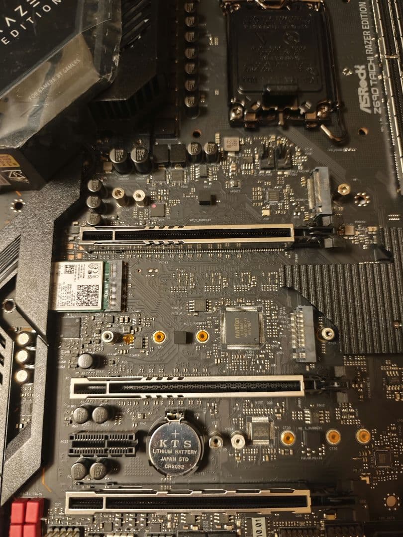 マザーボード Asrock Z690 taichi razer edition