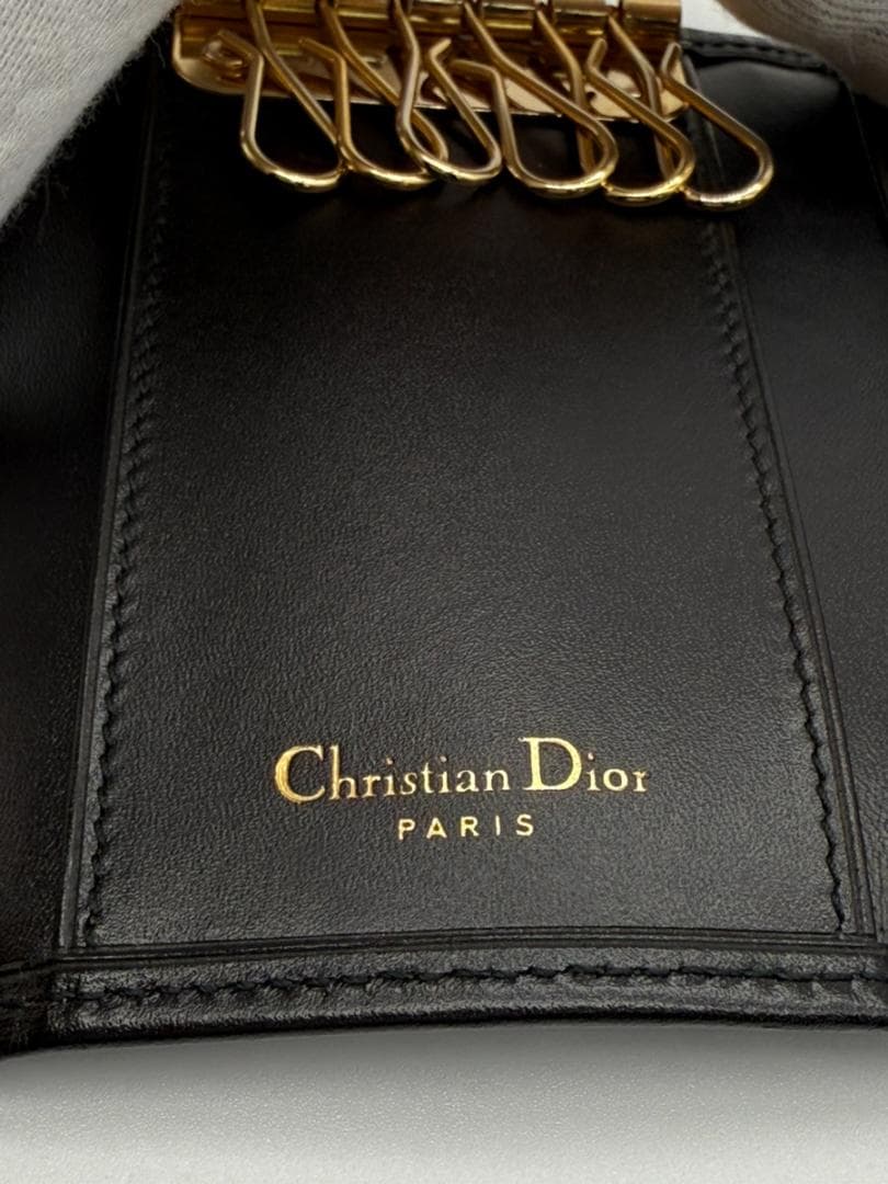 【極美品】クリスチャンディオール CDロゴ レザー 6連キーケース 黒