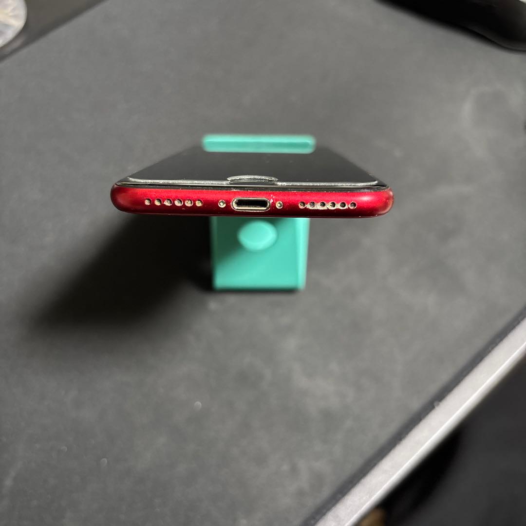 iPhone8 64GBレッド　RED