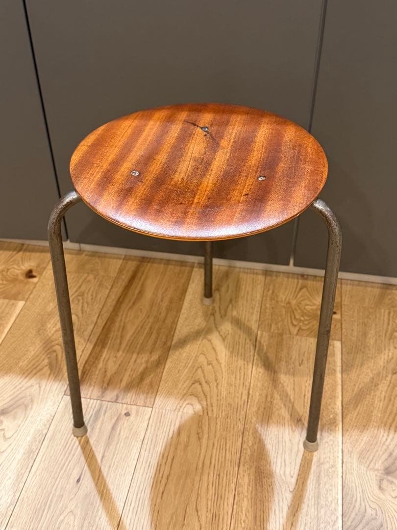 ヴィンテージ　スツール