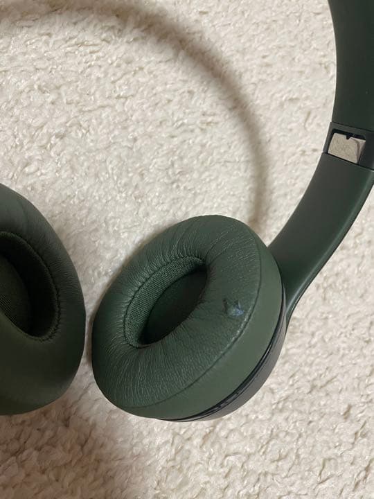 ヘッドホン beats solo2