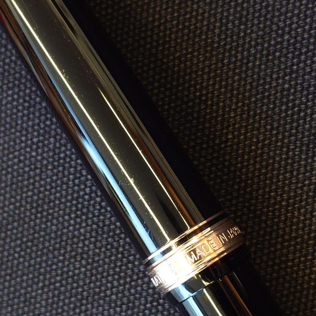 プラチナ万年筆 3776センチュリー シェイプ・オブ・ハート ブラック EF