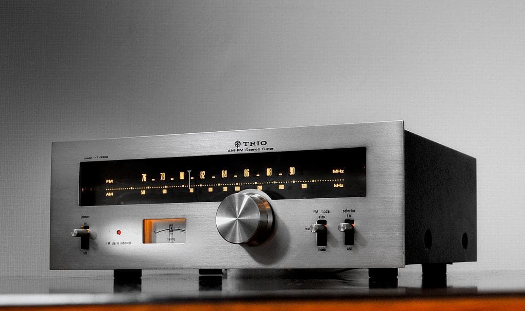 【来年度4月の福岡分移転のため処分価格】TRIO KT-3300 チューナー ♪