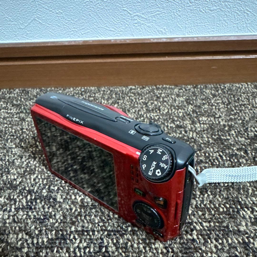 FUJiFILM 　FINEPIX　 F1000EXR