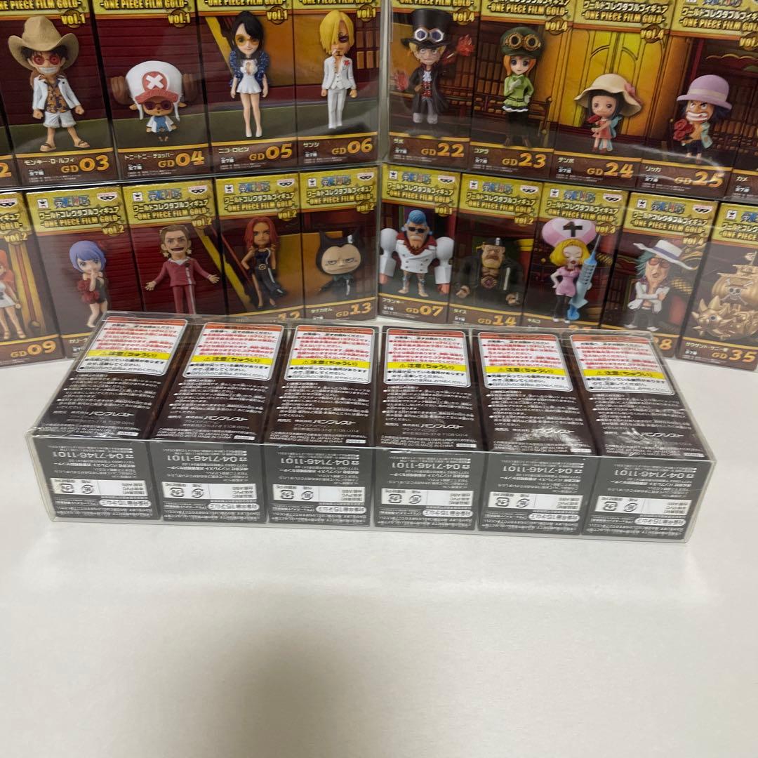 ワンピースワールドコレクタブルフィギュアFILM GOLD全35種おまけポスター