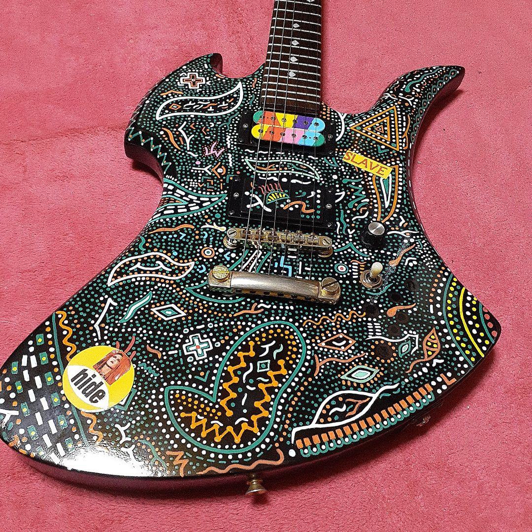 【良・美品】アメーバペイント・hideモデル。モッキンバードエレキギター。