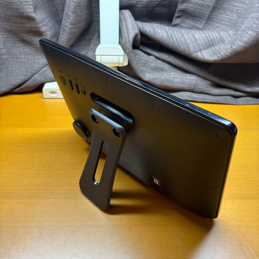 【中古品】シャープ ポータブル液晶テレビ AQUOS ブラック 2T-C12AF